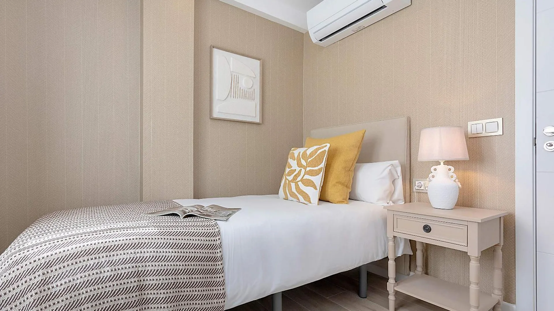 Apartment Genteel Home Victoria Malaga Spain