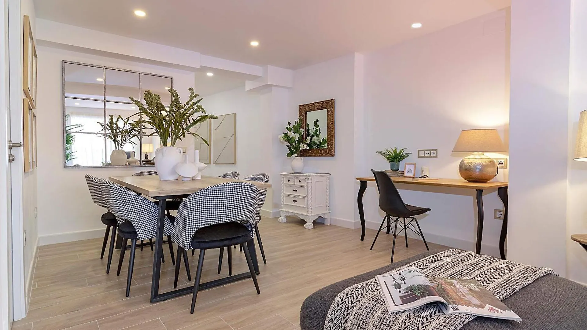 Genteel Home Victoria Malaga Apartment
